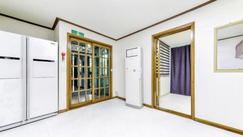 Buk House | Gapyeong Sangol-Iyagi Pension