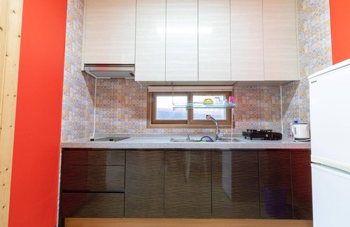 Buk House | Family-Friendly Gapyeong Yeolhodang Pension with Kitchenette