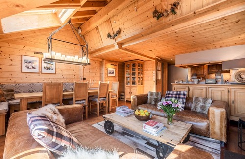 Morzine Apartment | GARAPA - Family-Friendly Apartment in Morzine's Heart
