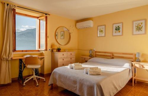 Assenza Bed & Breakfast | Discover Garda Doma: Pet-Friendly Hotel with Pool & Restaurant