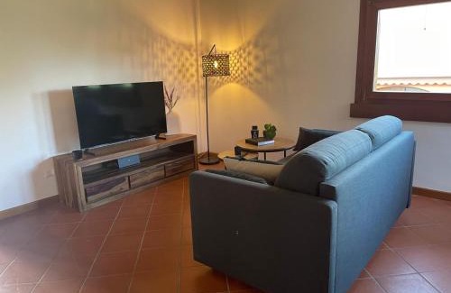 Soiano del Lago Apartment | Garda Golf Studio: Relax by the Ocean with Family-Focused Amenities