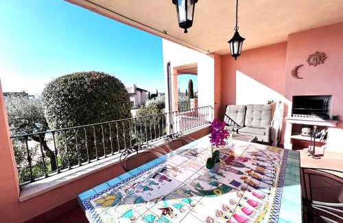 San Benedetto di Lugana Apartment | Serene Oceanfront Apartment with Pool and Great Reviews