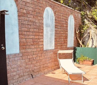 Toscolano Maderno Apartment | Experience Garda Sunshine: Pet-Friendly Getaway, 9.6 Rated