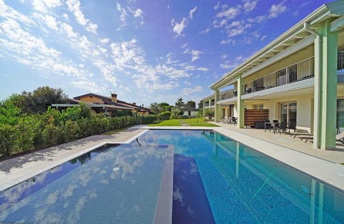 Pieve Vecchia House | Experience Excellence at Gardaliva 2 with Pool Access