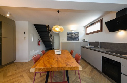 Pieve Vecchia House | Gardaliva 7 by the lake in Manerba
