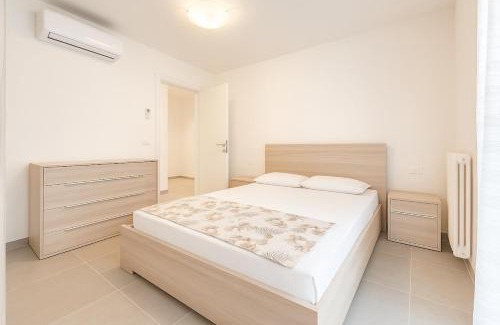 Lignano Pineta Apartment | Garden apartment with parking