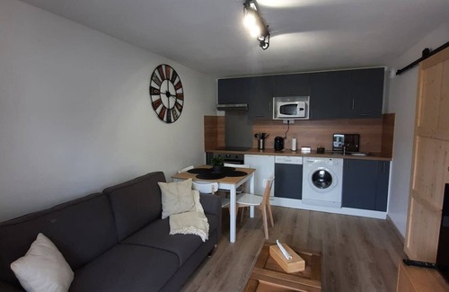 Villers-sur-Mer Apartment | Relaxing Garden Apartment Steps from the Ocean!