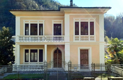 Bagni di Lucca Apartment | Relax in a Stylish Garden Apartment with Pool & Kitchen