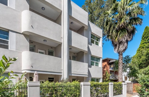 Double Bay Apartment | Garden apartment in the heart of Double Bay