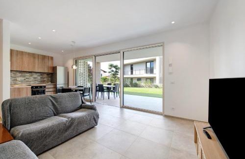 Peschiera del Garda Apartment | Experience Garden Borgo Secolo: 4-Star Family Haven