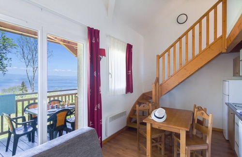 Lugrin House | Relaxing Garden & City Evian Lugrin with Pool and Spa