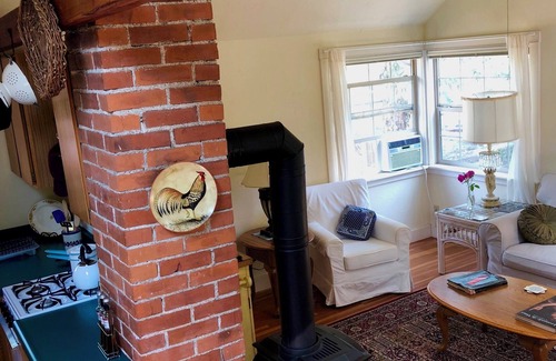 College Hill Cottage | Guest Rated 10/10: Garden Cottage with Spa & Breakfast