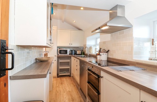 Chathill Cottage | Pet-Friendly Garden Cottage with Oceanfront Views in Beadnell