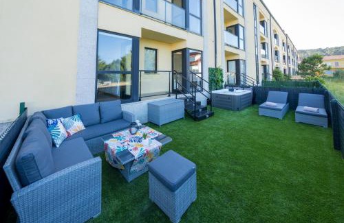 Fisterra Apartment | Charming Garden Fisterra - Ocean View, Private Jacuzzi & Spa