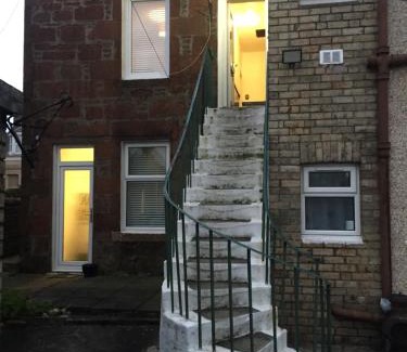 Prestwick Apartment | Relax at Garden Gate Upper Apartment - 8.8/10 Rating!