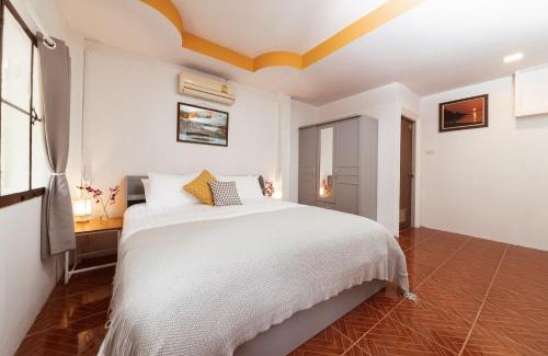 Haad Yao Ski Chalet | Family-Friendly Retreat at Garden Home 4 with Great Reviews