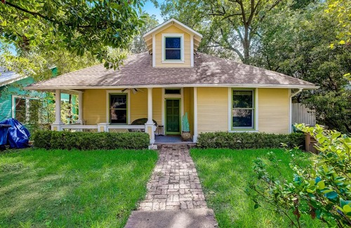 East Cesar Chavez House | Family-Friendly Garden Home: 4-Star Stay with Top Rating