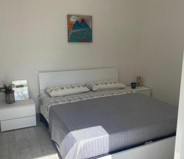 Vittorio Emanuele Apartment | Inviting Garden House Apartments with Oceanfront Views