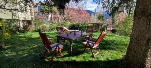 Binjezevo House | Garden House: Guest Rated 10/10 & Pet Friendly Retreat