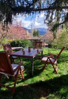 Binjezevo House | Garden House: Guest Rated 10/10 & Pet Friendly Retreat