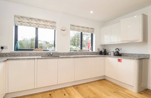 Gorran Haven House | Garden House: Pet-Friendly Cottage with Ocean Views