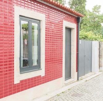 Ramalde House | Pet-Friendly Escape at Garden House Ramalde: 8.8/10 Rating