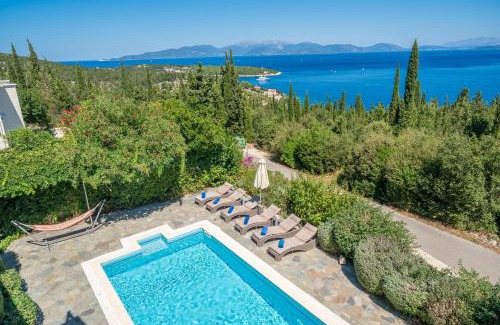 Tselendata Villa | Relaxing Garden House with Pool & Ocean View Near Fiskardo