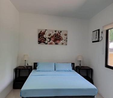 Santander House | Budget-Friendly Garden Inn with Child-Friendly Amenities
