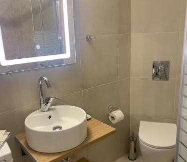 Lefkandi Apartment | Oceanfront Bliss at Garden Lefkanti - 4season Plaza Room