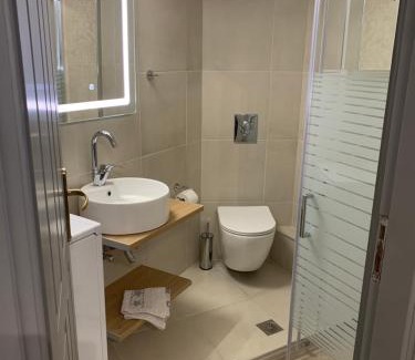 Lefkandi Apartment | Oceanfront Bliss at Garden Lefkanti - 4season Plaza Room