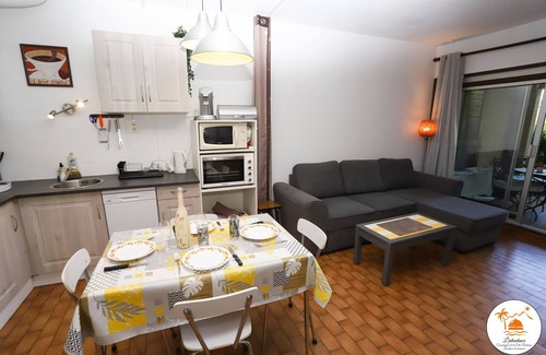 Saint-Cyprien Plage Apartment | Cozy Garden Level Retreat for 4 at St Cyprien Golf Course