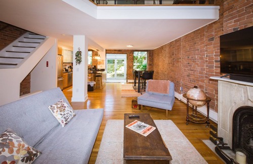 Mill River Apartment | Impressive Garden Level Suite on Court Street - Family-Friendly