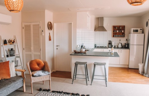 Tasman Cottage | GARDEN LOVERS DREAM HOME, With Spectacular Estuary View