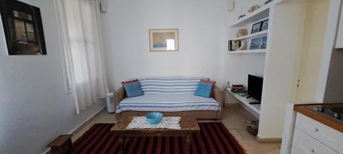 Chios Apartment | Pet-Friendly Oasis at Garden of Chios - Rated 8.9/10