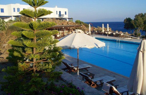 Agios Ioannis House | Beach House Private Resort: Ocean View & Pet-Friendly Stay