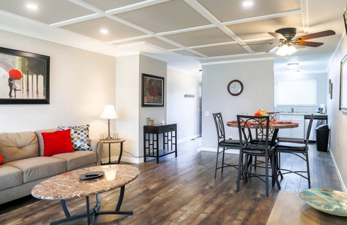 Tri-Cities Apartment | Relaxing Garden Retreat with Spa and Kid-Friendly Perks