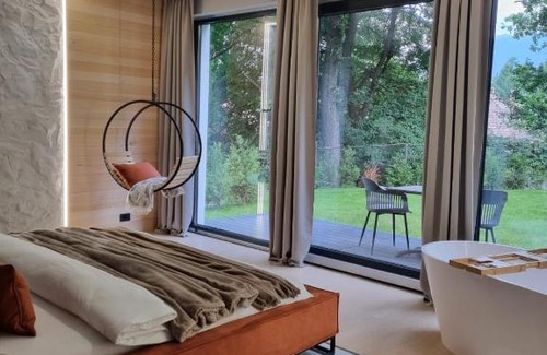 Bran Resort | Garden Retreat Junior: Guest Rated 9.8 with Restaurant & Breakfast