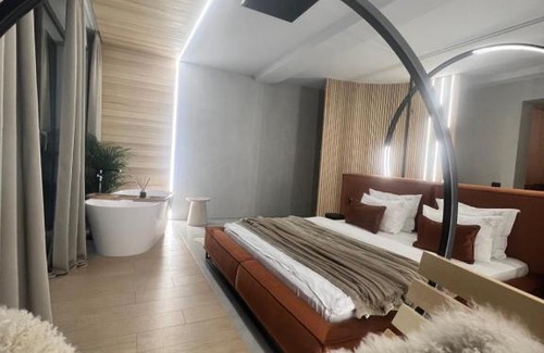 Bran Resort | Garden Retreat Junior: Guest Rated 9.8 with Restaurant & Breakfast