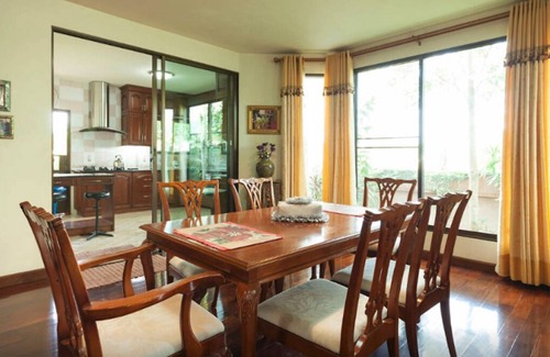 Nong Kwai House | Tranquil Garden Room Surrounded by Tropical Flora