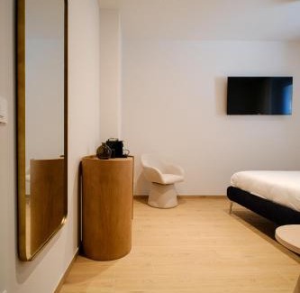 Tirano Apartment | Garden Studio Double Suite - Bernina Experience