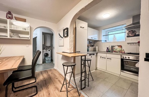 Drassmarkt Apartment | Garden by Interhome: Pet-Friendly Stay with Spa & Breakfast