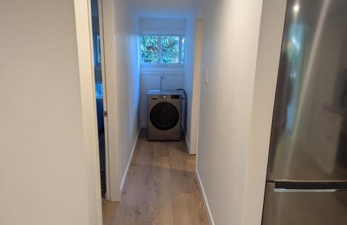 North Vancouver House | Family-Friendly Coach House in North Vancouver Awaits You