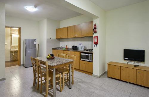 Tal-Ghoqod Apartment | Pet-Friendly Retreat: Garden View Apartment No 39