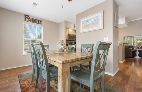 Medina County Condo | Garden View Escape | Resort Amenities