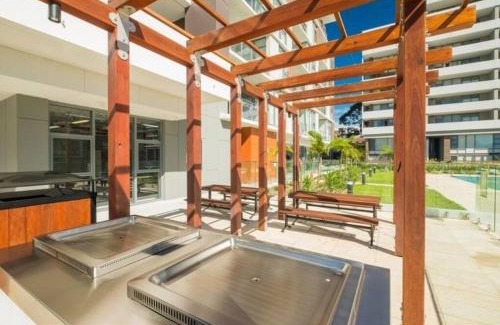 Macquarie Park Apartment | Tranquil Garden View Retreat at Macquarie Park