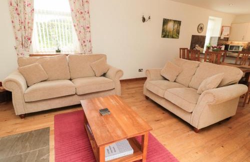 Belford House | Pet and Child Friendly Stay at Gardener's Cottage