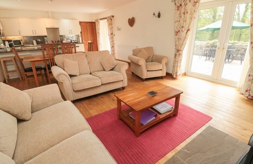 Belford Cottage | Perfect Pet-Friendly Retreat at Gardener's Cottage, Belford