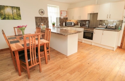 Belford Cottage | Perfect Pet-Friendly Retreat at Gardener's Cottage, Belford