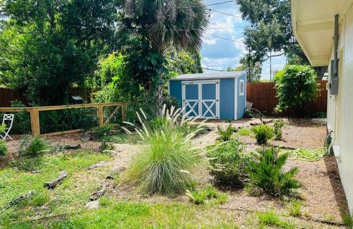 Audubon Park House | Ideal GardenHouse @AudubonPark - Perfect for Families