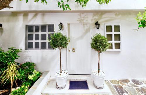Rafina House | Gardenhouse: Guest Rated 10/10 for Unforgettable Stays